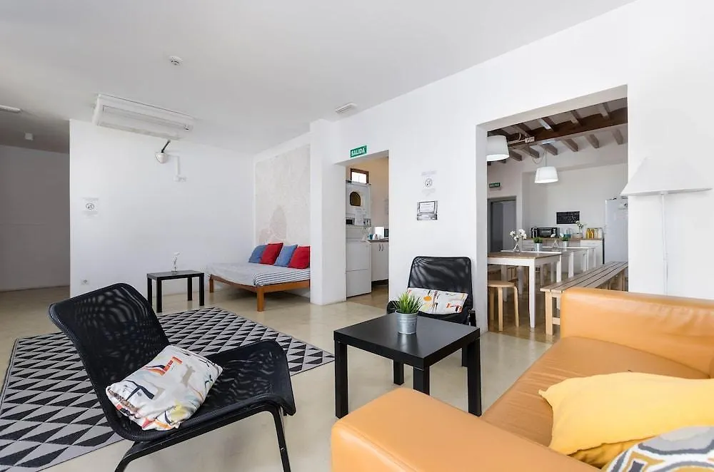 Urban Hostel Palma - Albergue Juvenil - Youth Hostel Spanje