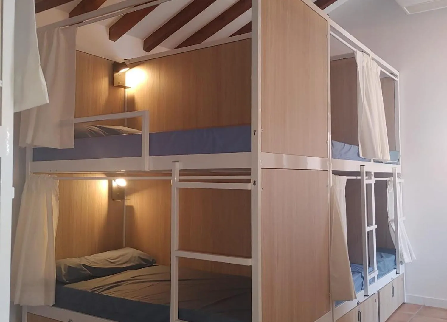 Urban Hostel Palma - Albergue Juvenil - Youth Hostel Spanje