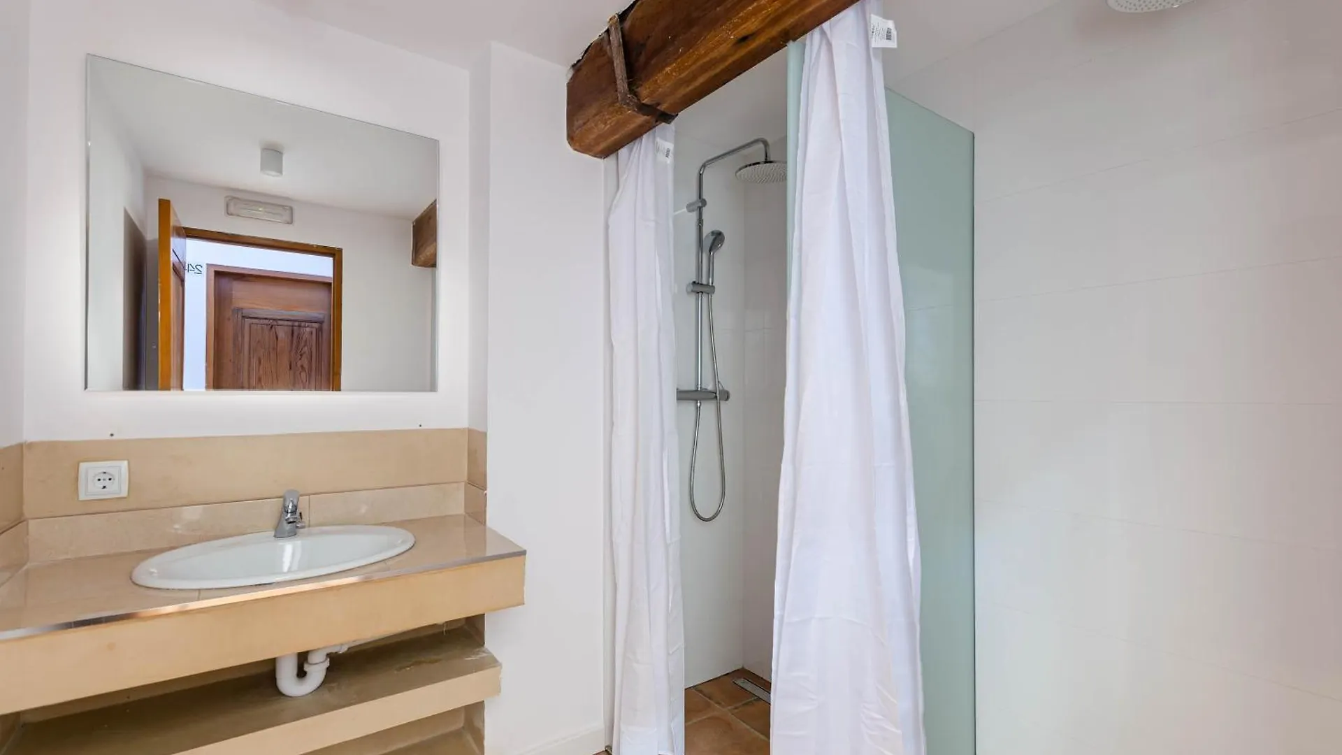 Urban Hostel Palma - Albergue Juvenil - Youth Hostel Spanje