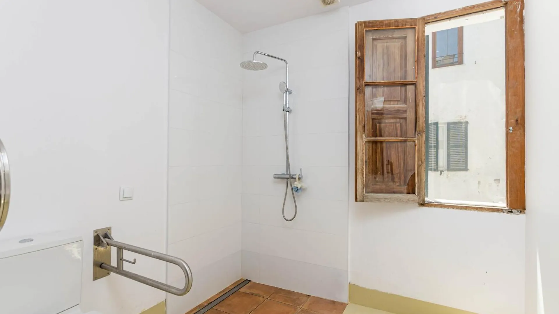 Urban Hostel Palma - Albergue Juvenil - Youth Hostel